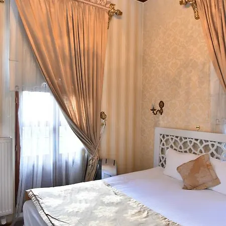 Augustus Boutique Konya