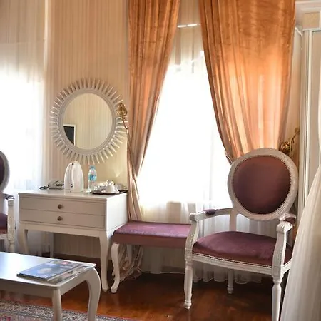 Hotel Augustus Boutique 4*